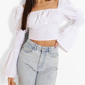 NEVER BEEN WORN Tall Cotten Peasant Flare Sleeve Crop Top